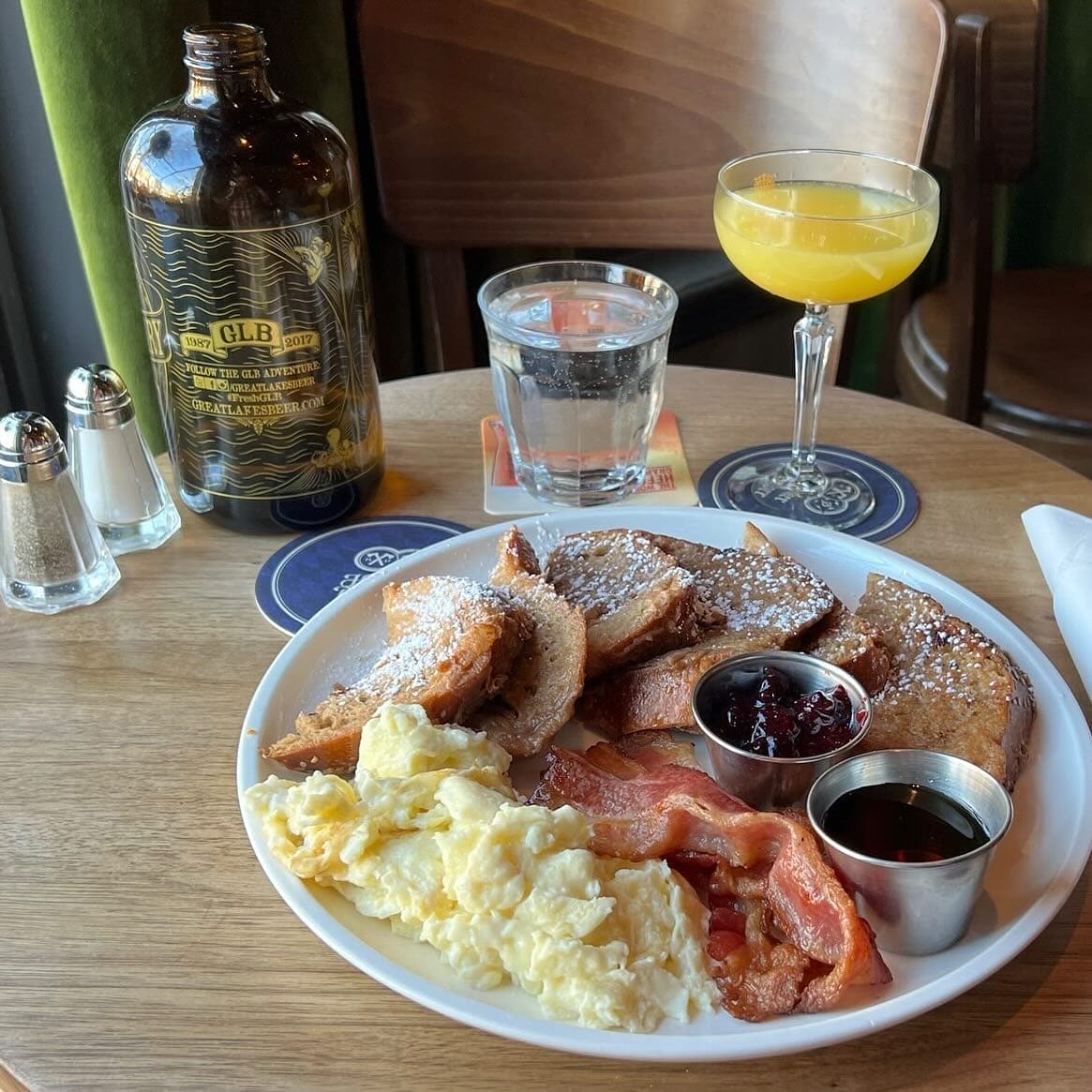Top Historic Restaurants in Toronto