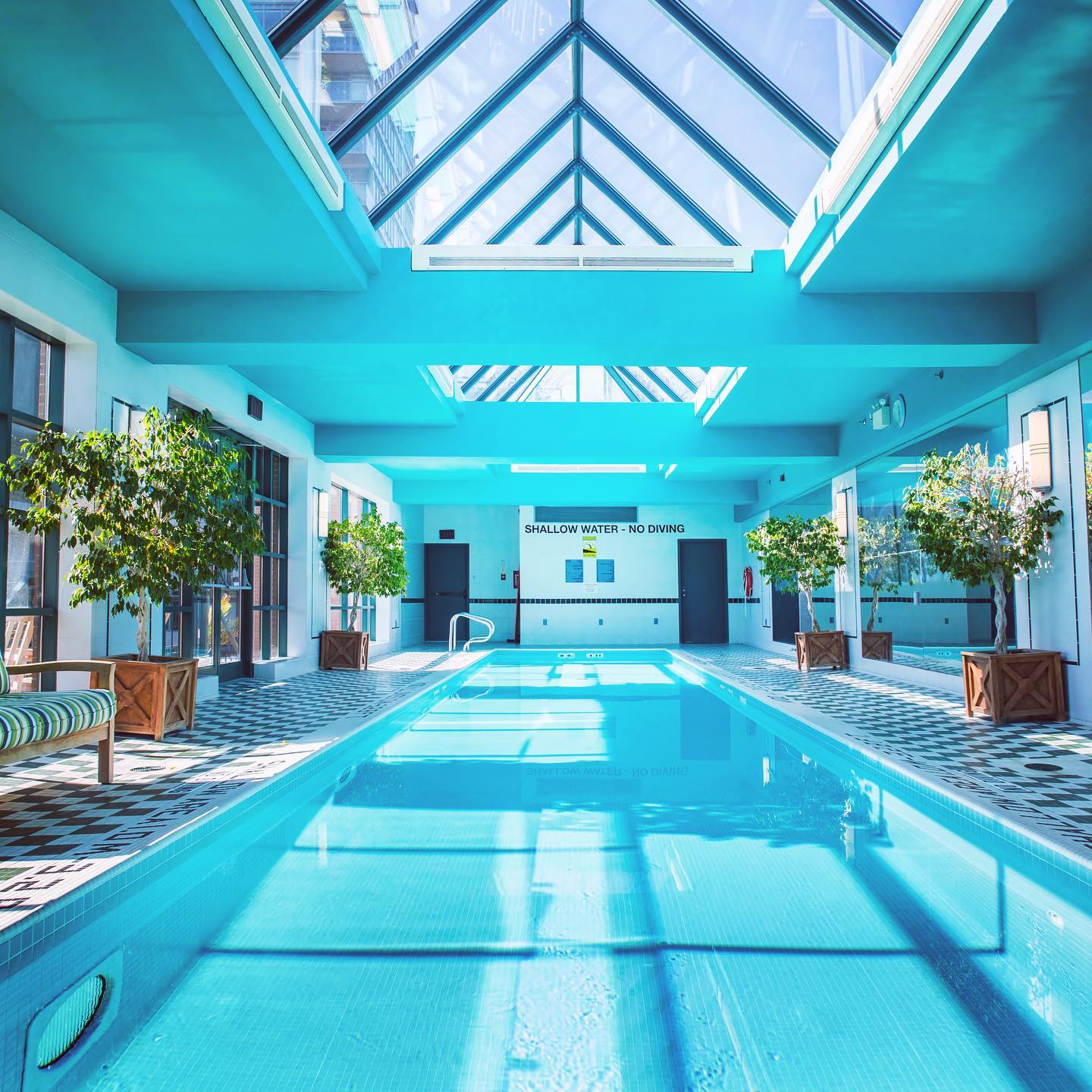 best hotels with a pool in Toronto