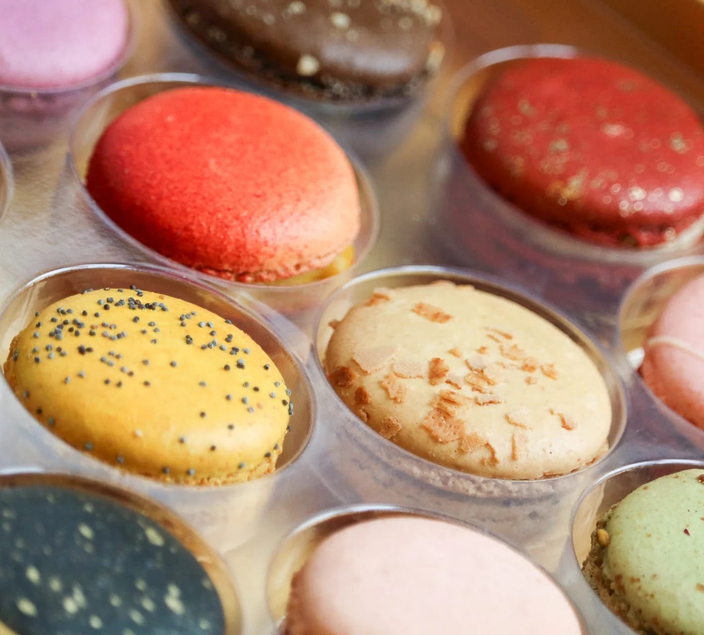 Delysées Luxury Desserts best French bakeries in Toronto