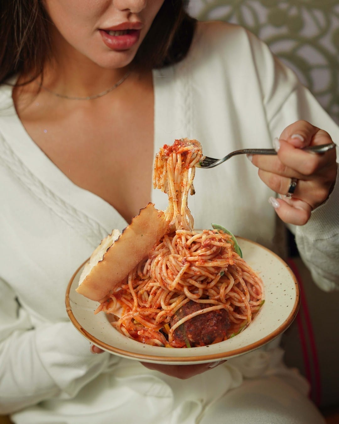 Hey Lucy best Italian restaurants serving vegan pasta in Toronto