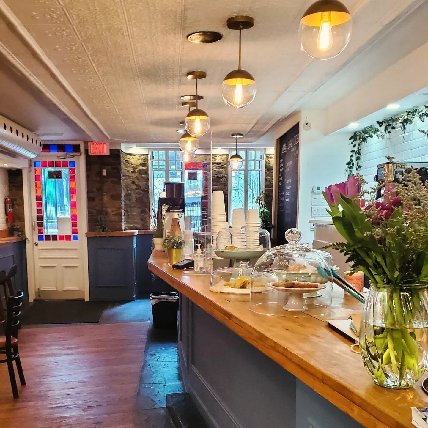 best coffee shops near CN Tower