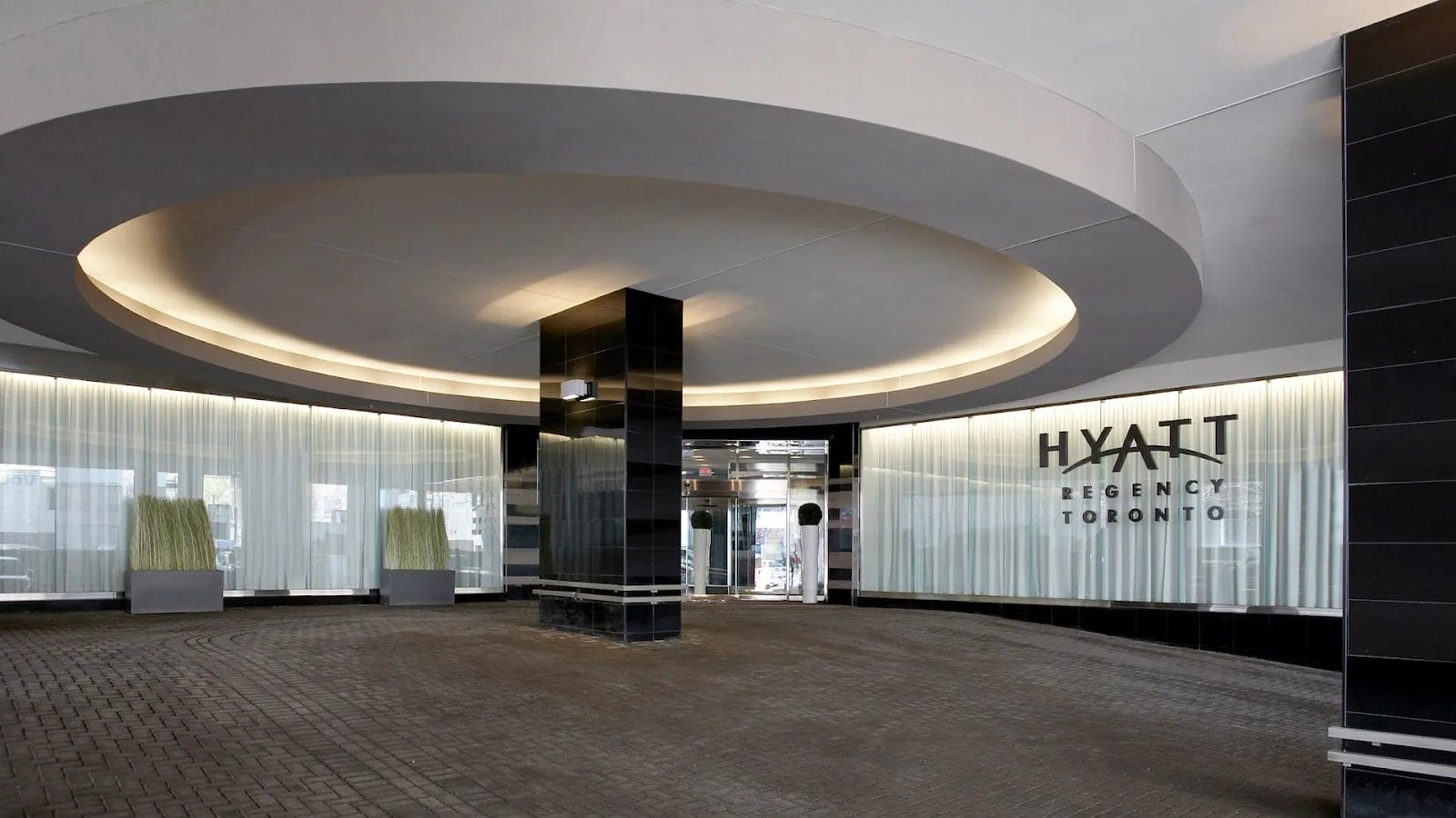 Best Hotels Near The Well Toronto