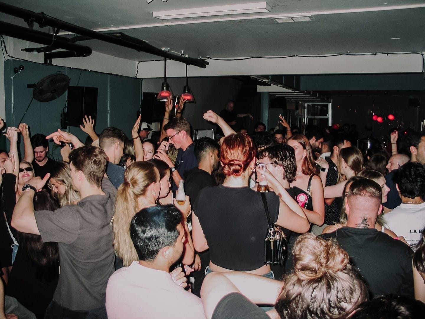 Track & Field Bars and Clubs for Young Adults in Toronto