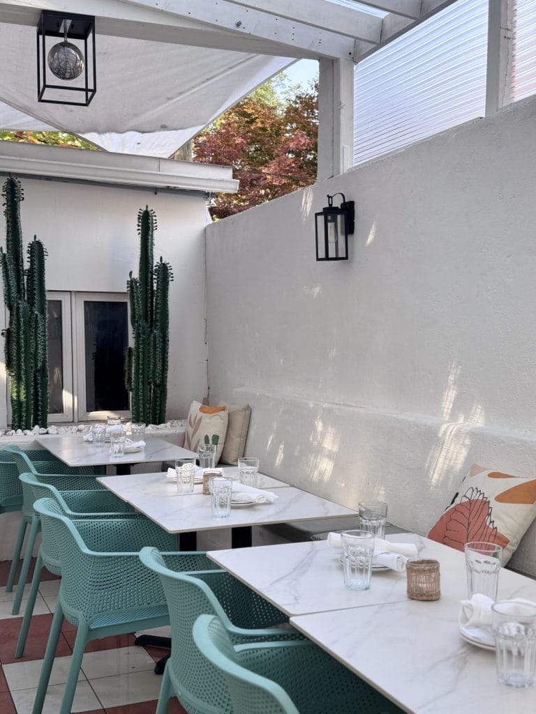 Alice Restaurant and Bar