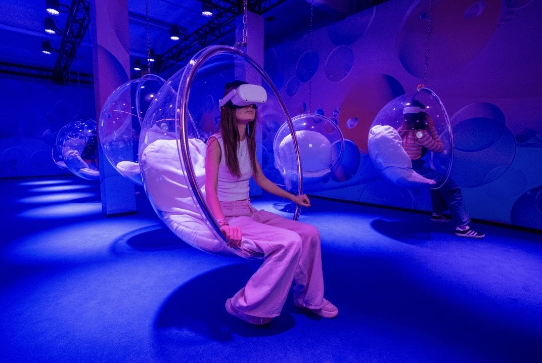 Bubble Planet Experience Toronto