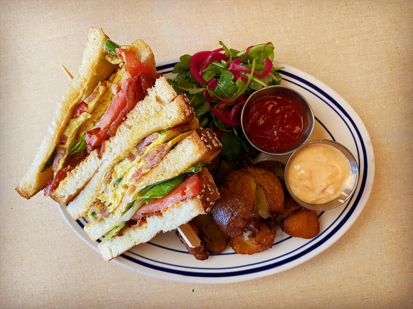 The Lakeview Restaurant Where to Eat During Taylor Swift’s Eras Tour in Toronto