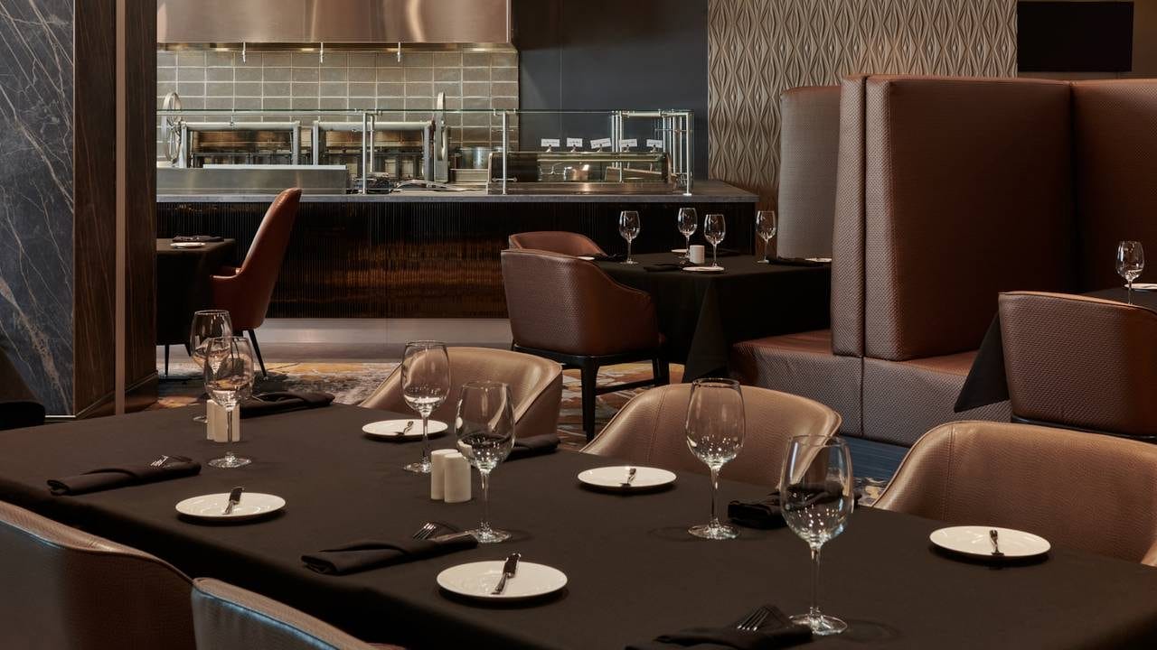 Copperhorn Meet House Toronto best upscale Restaurants Near Toronto International Airport