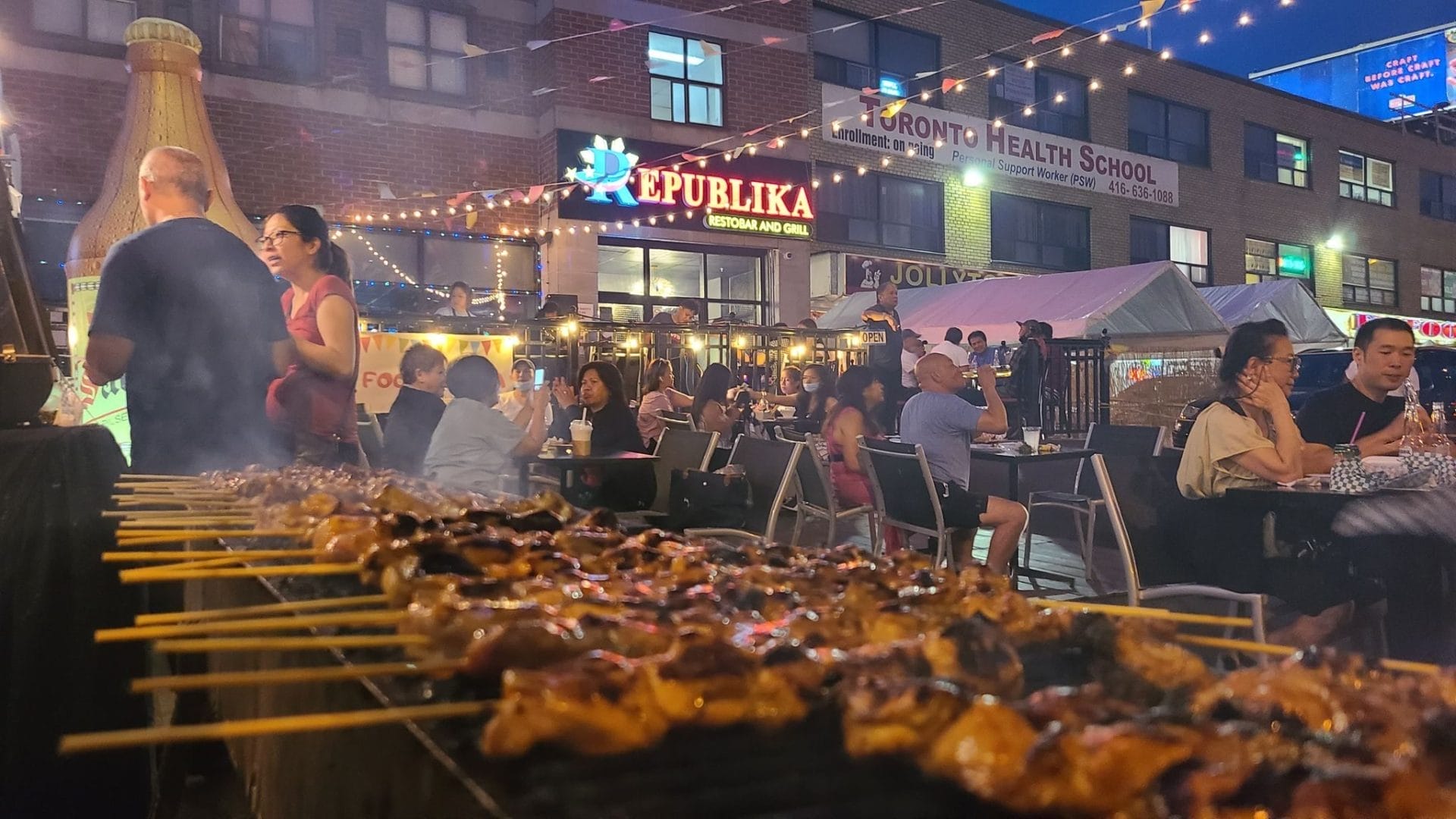Republika Restobar and Grill