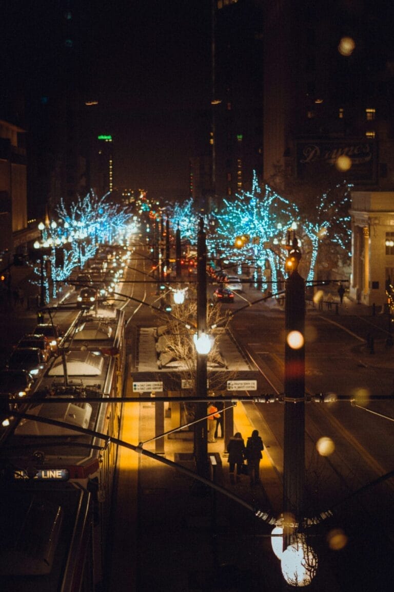 10+ Magical Winter Getaways in Ontario That Feel Straight Out of a Hallmark Movie