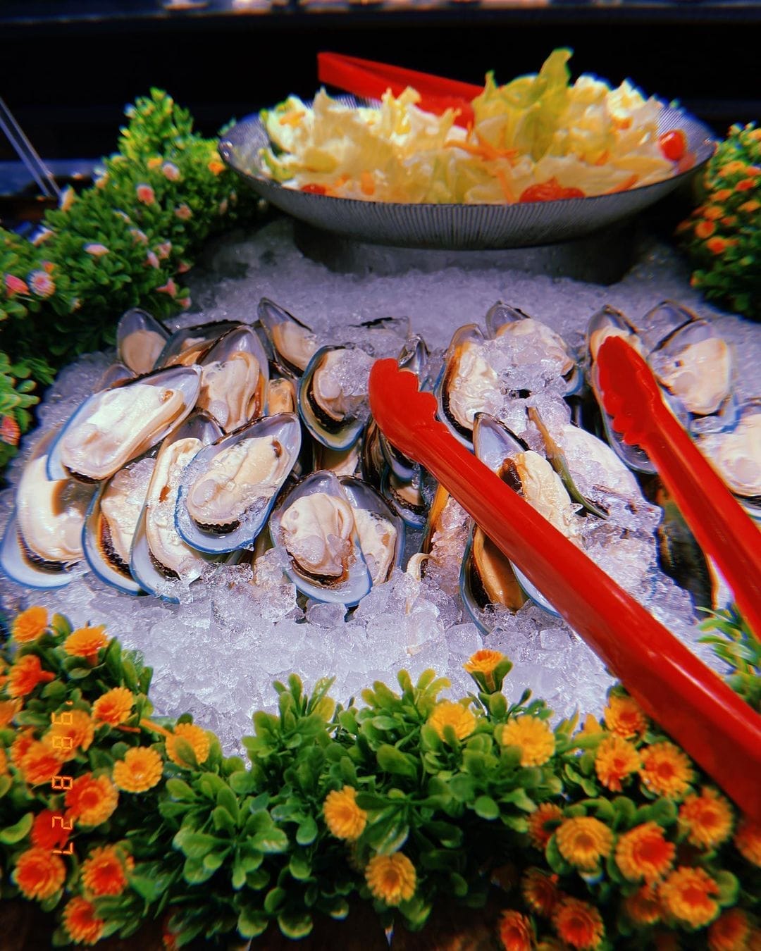 Mandairn includes a variety of sushi, stir-fries, and all-you-can-eat options in a family-friendly environment.