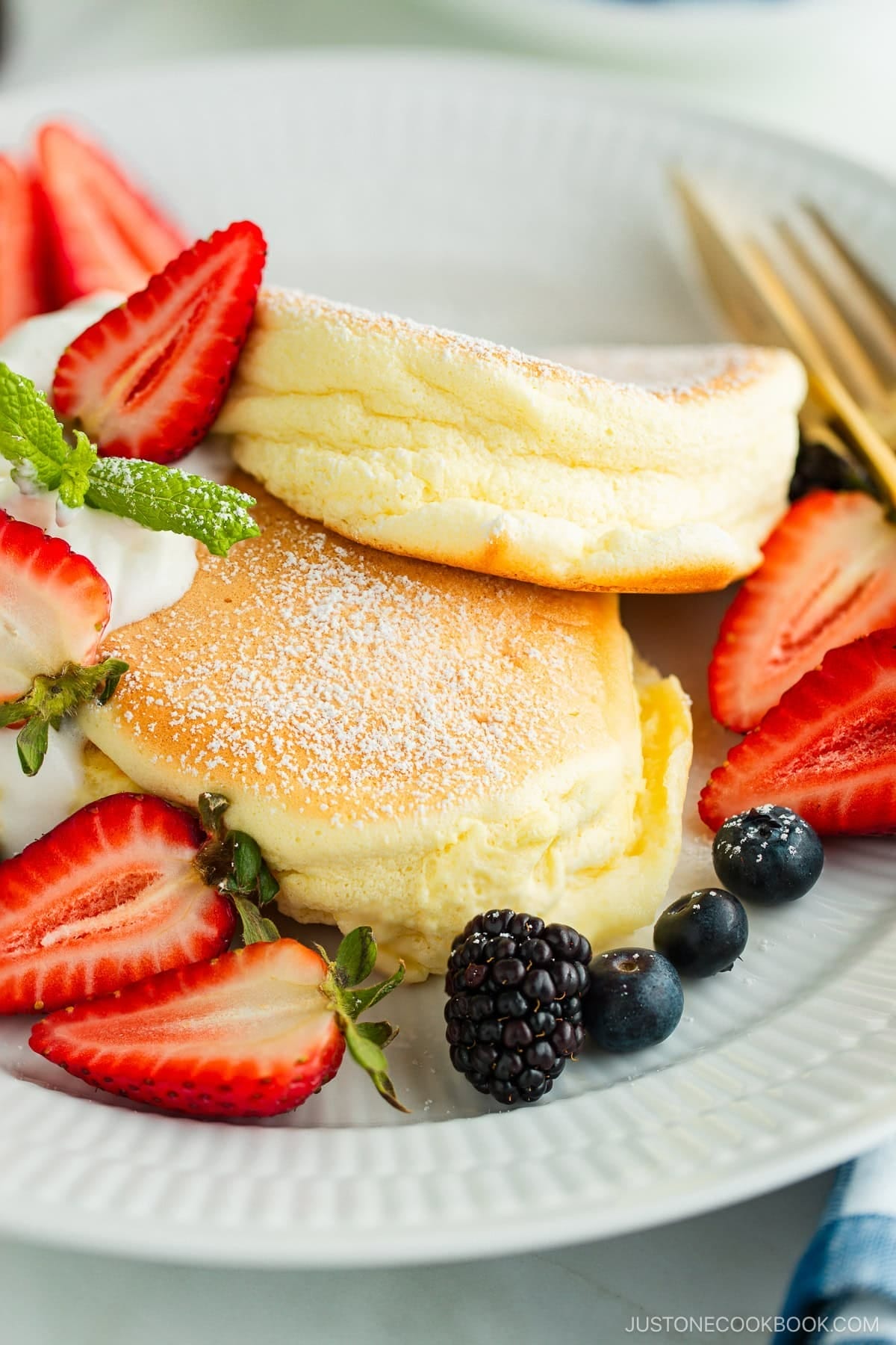 Japanese Soufflé Pancakes