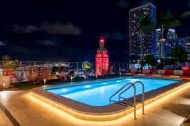 Night Swim: Trendy Rooftop Bar with the Best Views of Miami