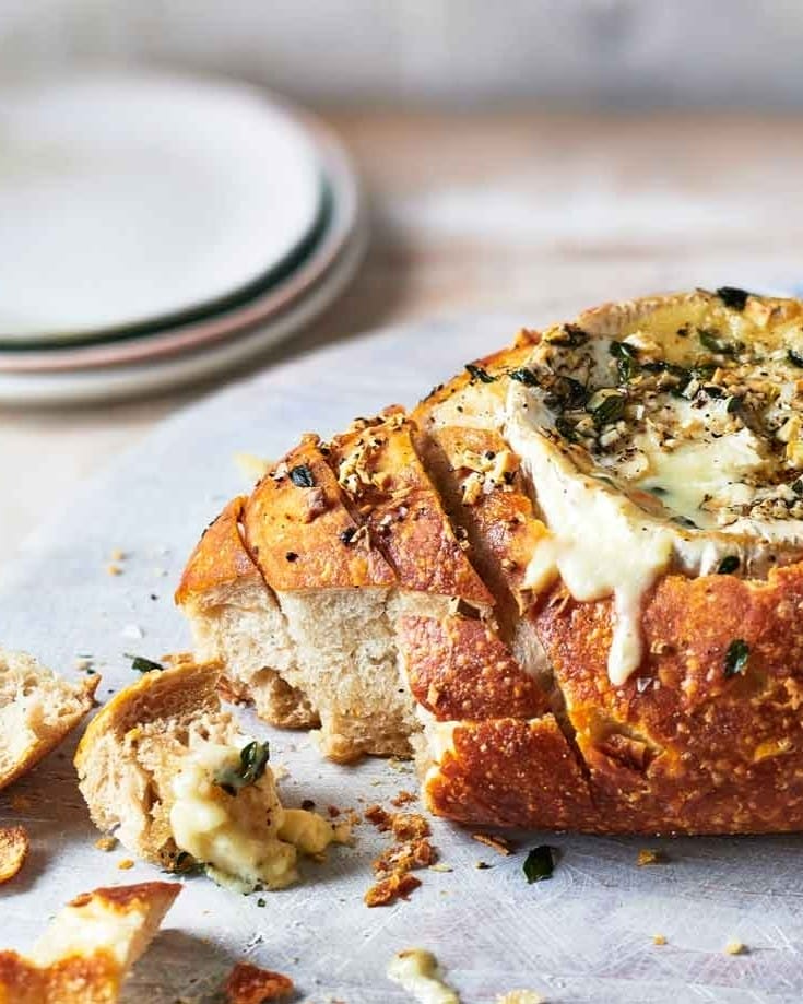 Viral Christmas Recipe: Camembert Sharing Bread
