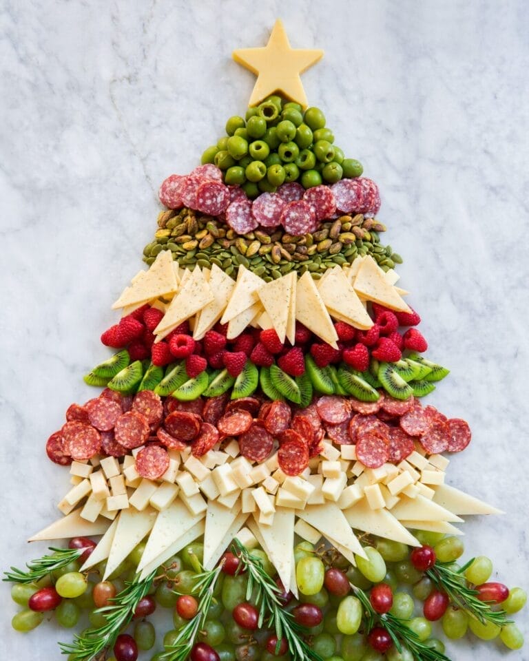Viral Recipe: Create Your Own Charcuterie Tree for the Christmas