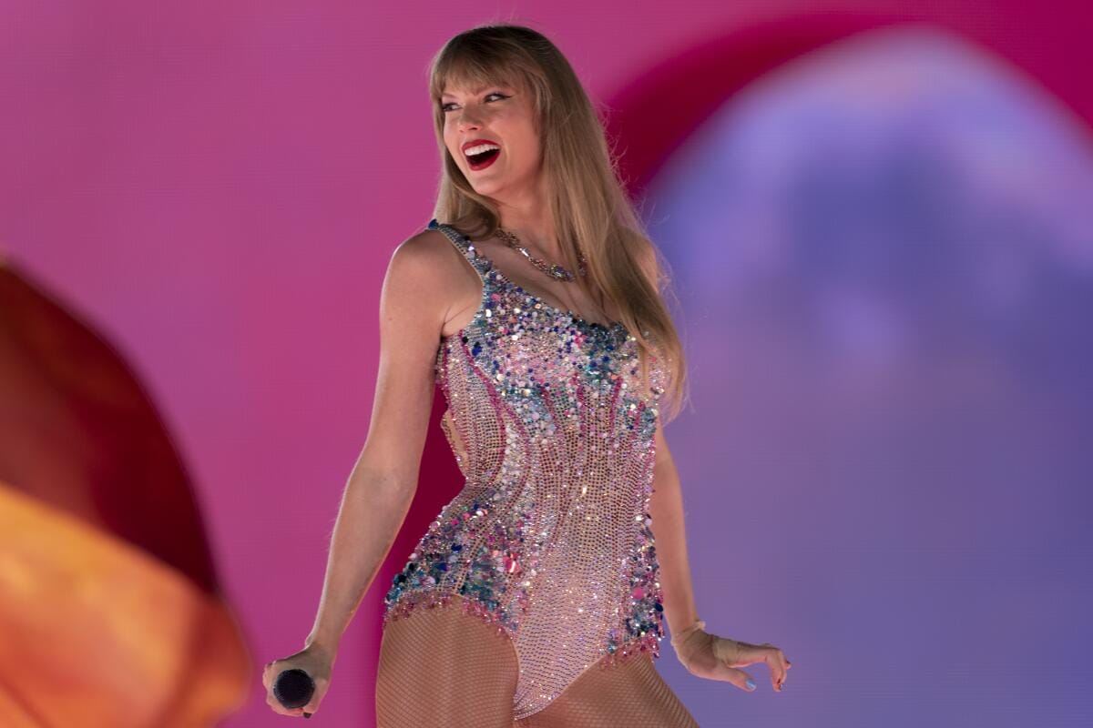 transit for taylor swift's concert shows