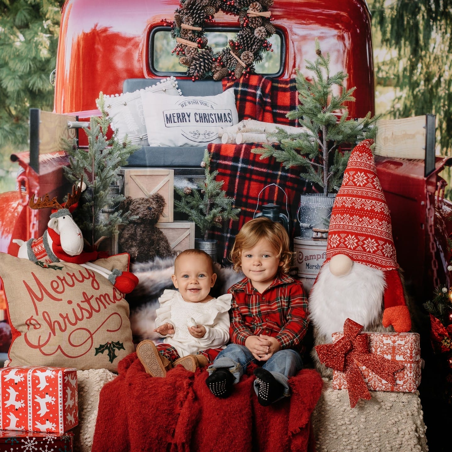 Christmas Mini Photo Shoots in Hamilton