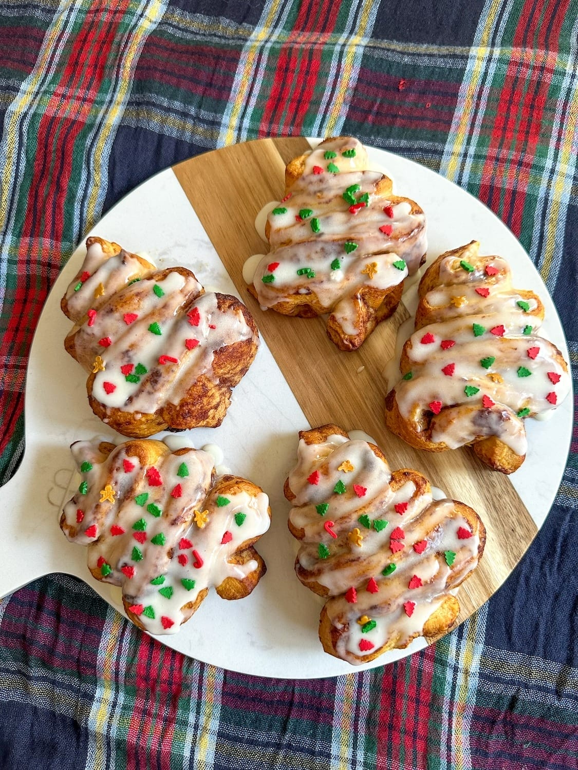 Cinnamon Roll Christmas Trees