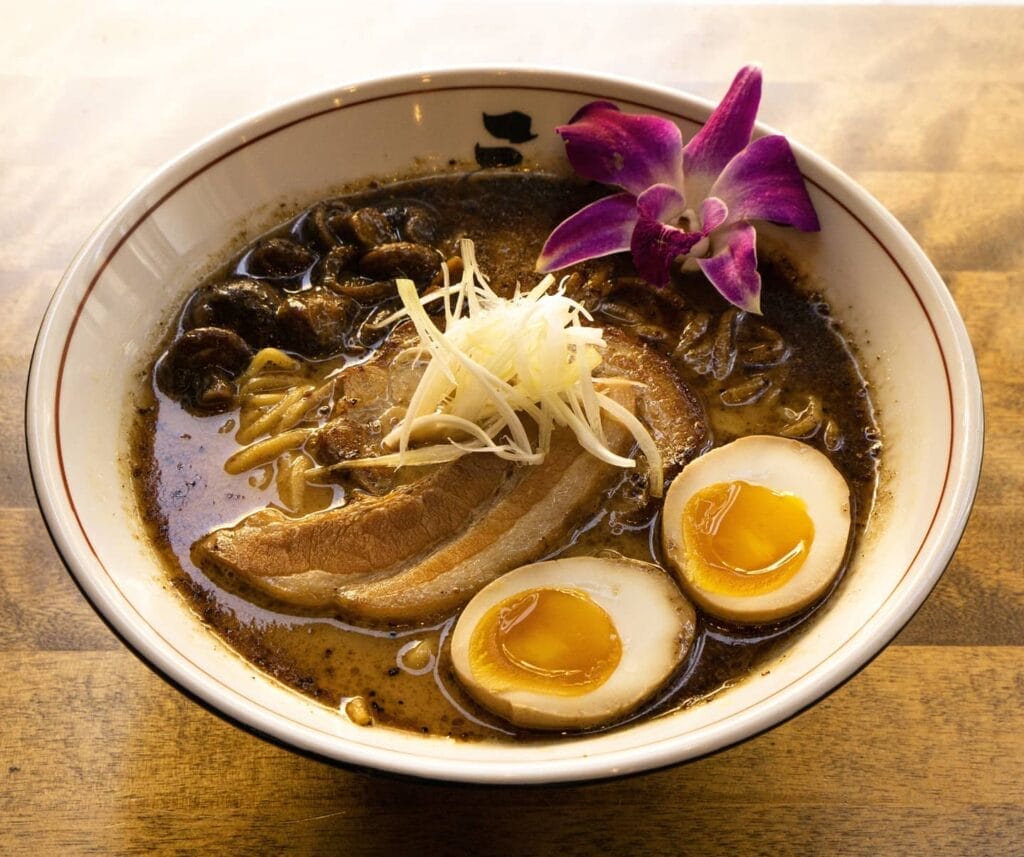 Best Spots to Grab a Quick Lunch in Toronto