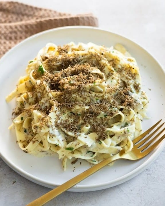 Viral Christmas Recipe: Truffle Cream Pasta Recipe