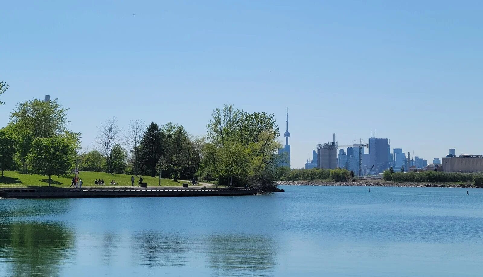 Panoramic view of The Beaches at Toronto's east-end.