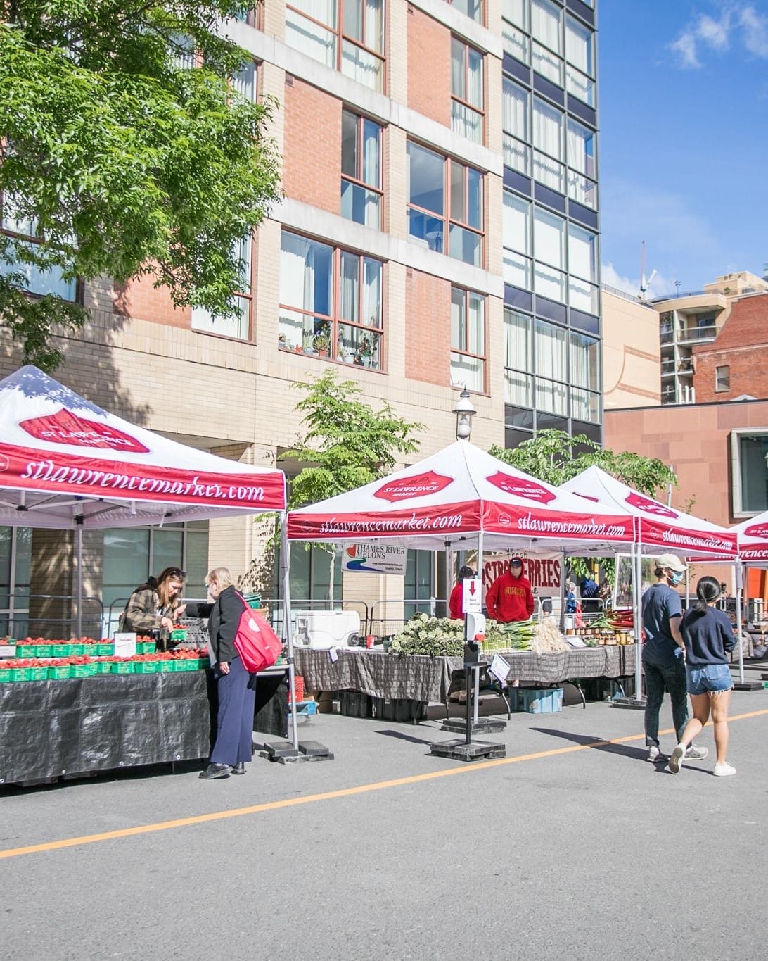 Street Farmers' Market