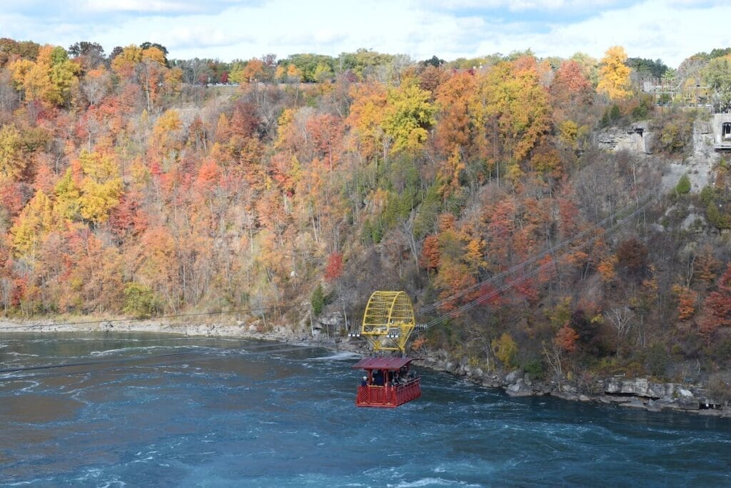 Niagara whirlpool areo car - Food content creators and influencers