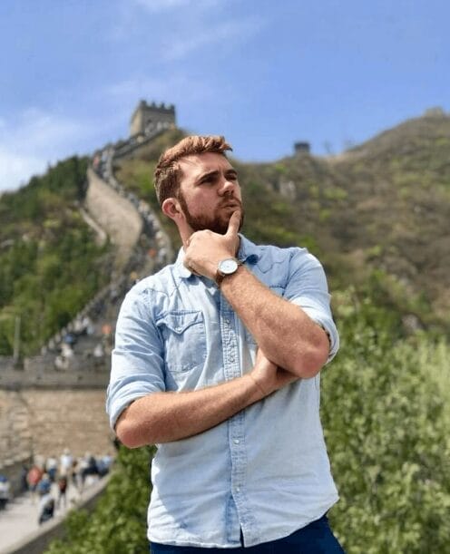 Meet Nicholas Kusnir | Marketing Manager/Social Media - SHOUTOUT SOCAL