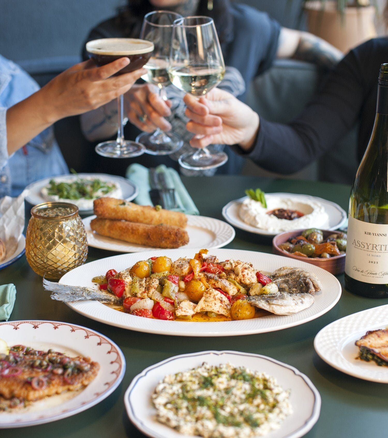 Toronto Brunch Spot for Mother's Day.