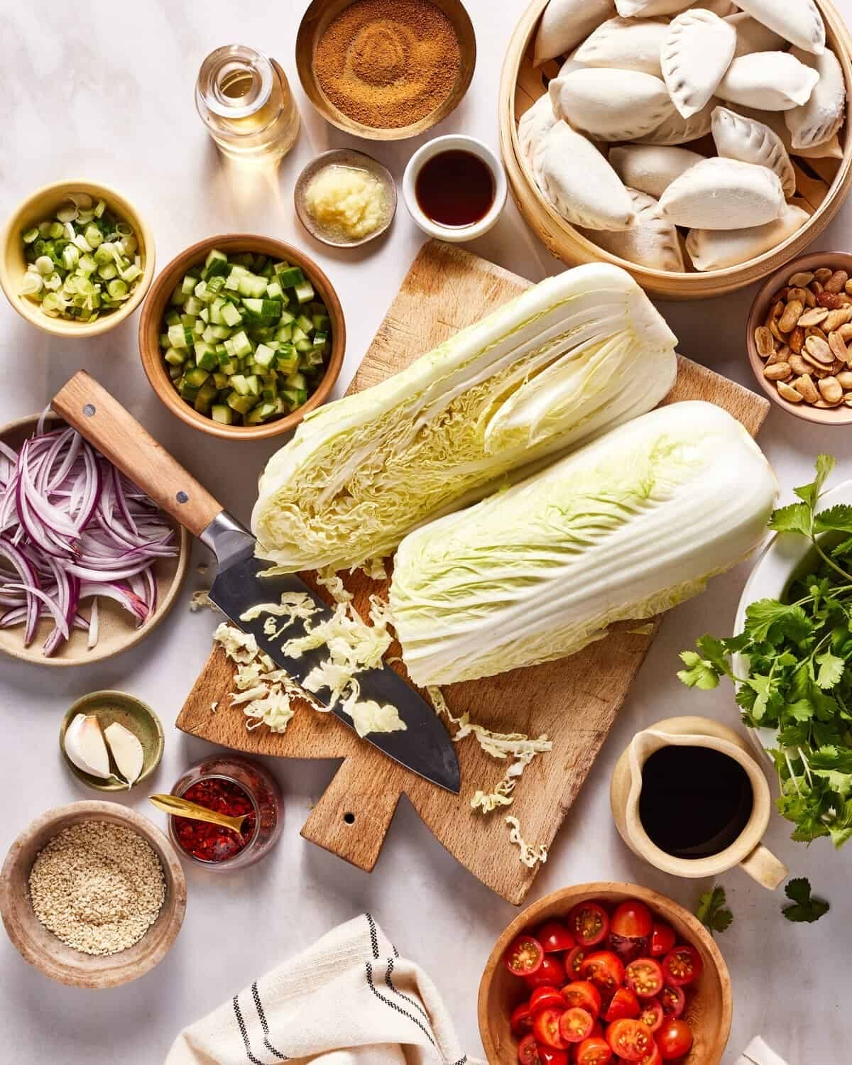 crispy dumpling salad ingredients