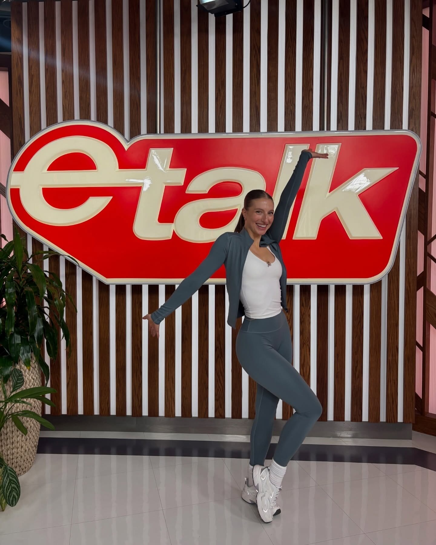 Maddie Lymburner (MadFit) - 25+ Best Bloggers & UGC Content Creators in Hamilton