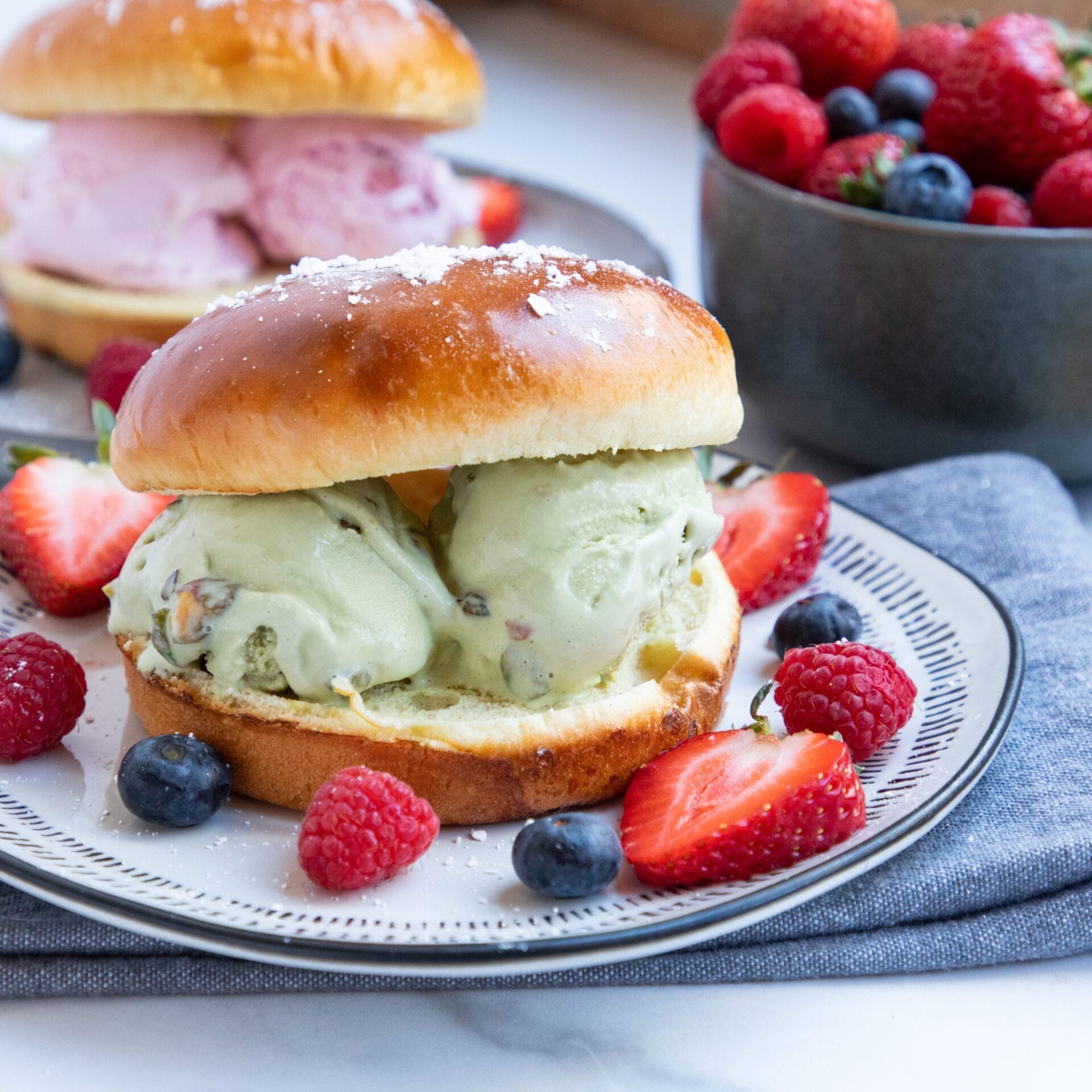 Brioche con Gelato Summer Recipes