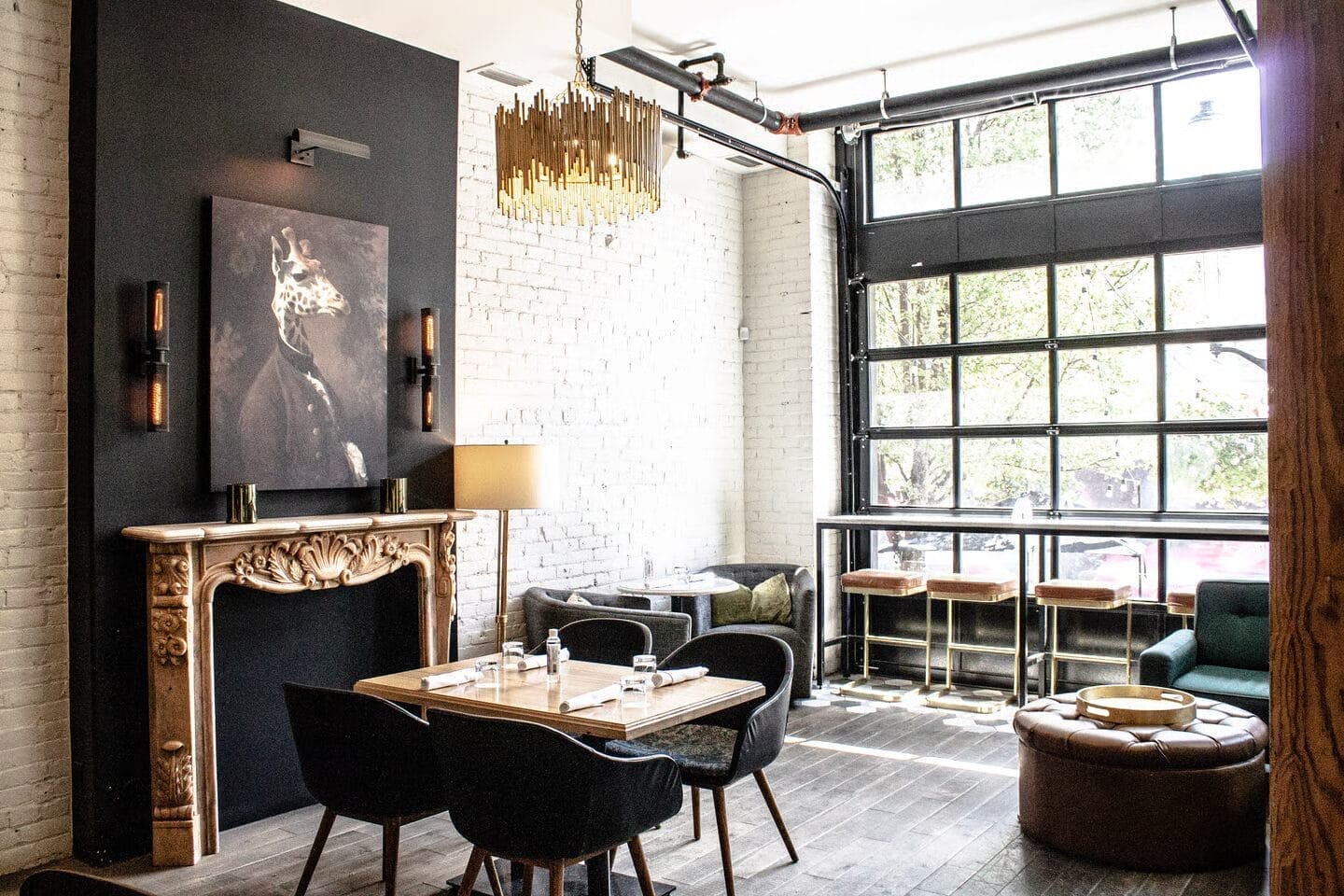 The Diplomat Rooftop Restaurants in Hamilton