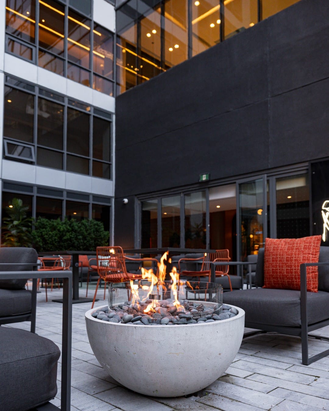 Día Restaurant & Lounge
