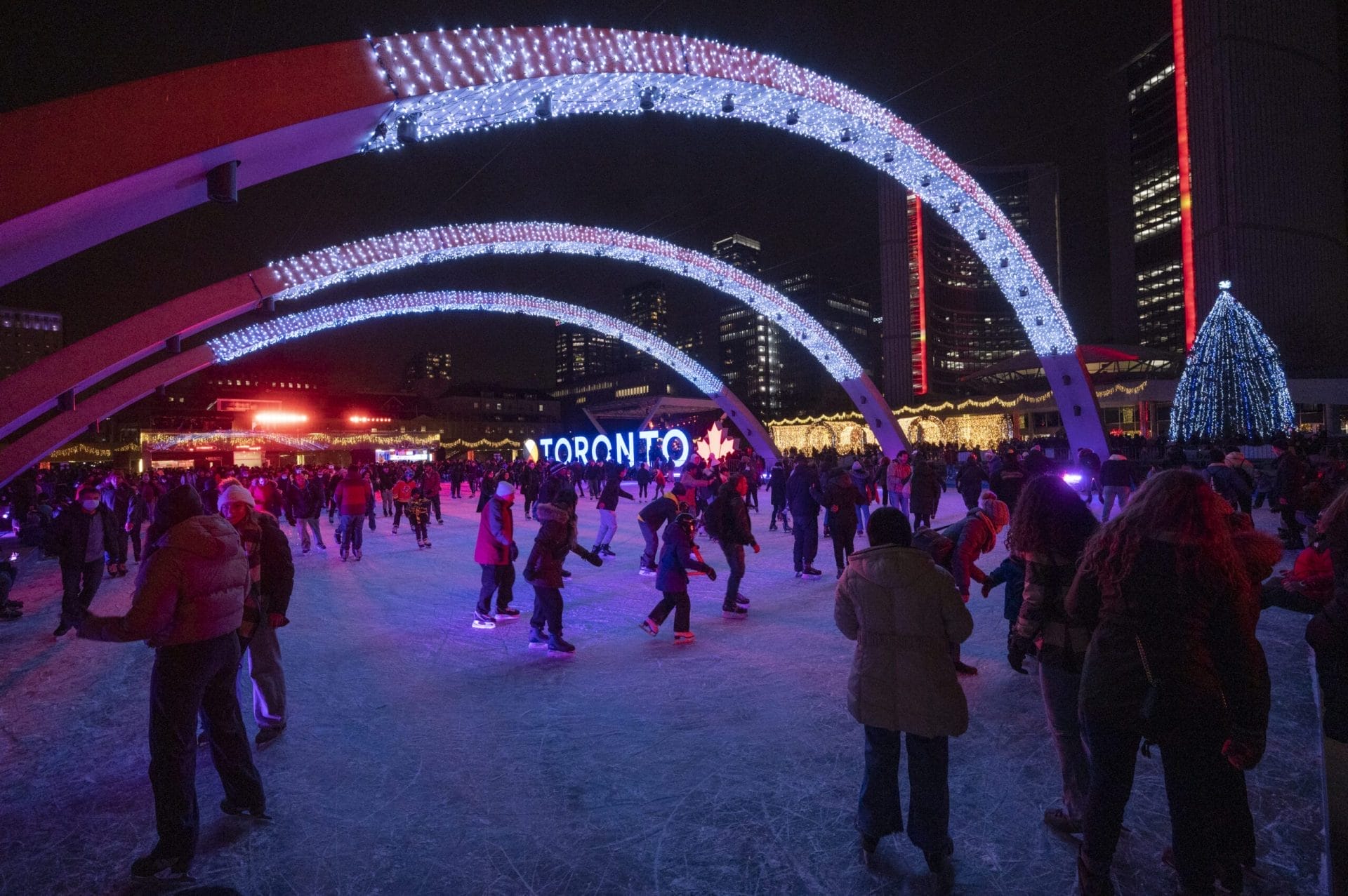 Nathan Phillips Square Holiday Market Toronto, Toronto Christmas Markets