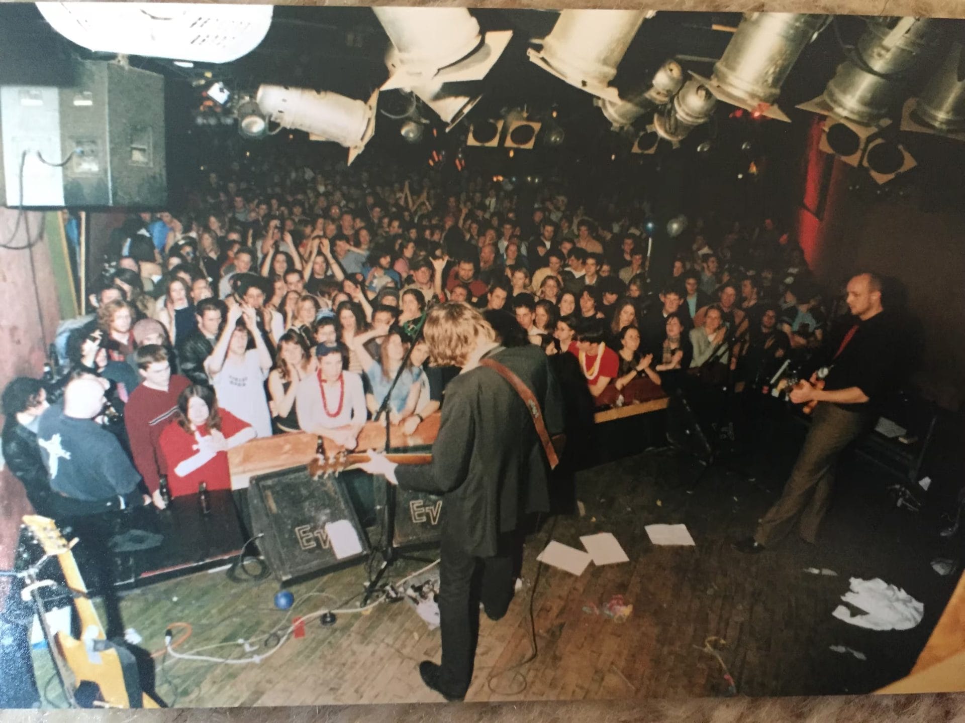 Toronto small concert setup for anniversary date ideas